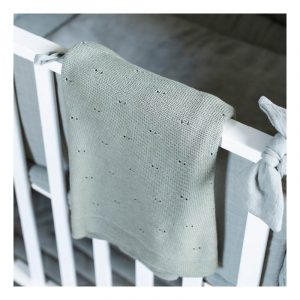 trixie knitted blanket olive sfeer