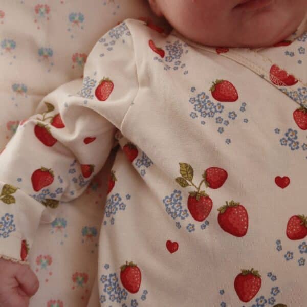 konges-slojd-basic-newborn-onesie-marmelade-sfeer-2.